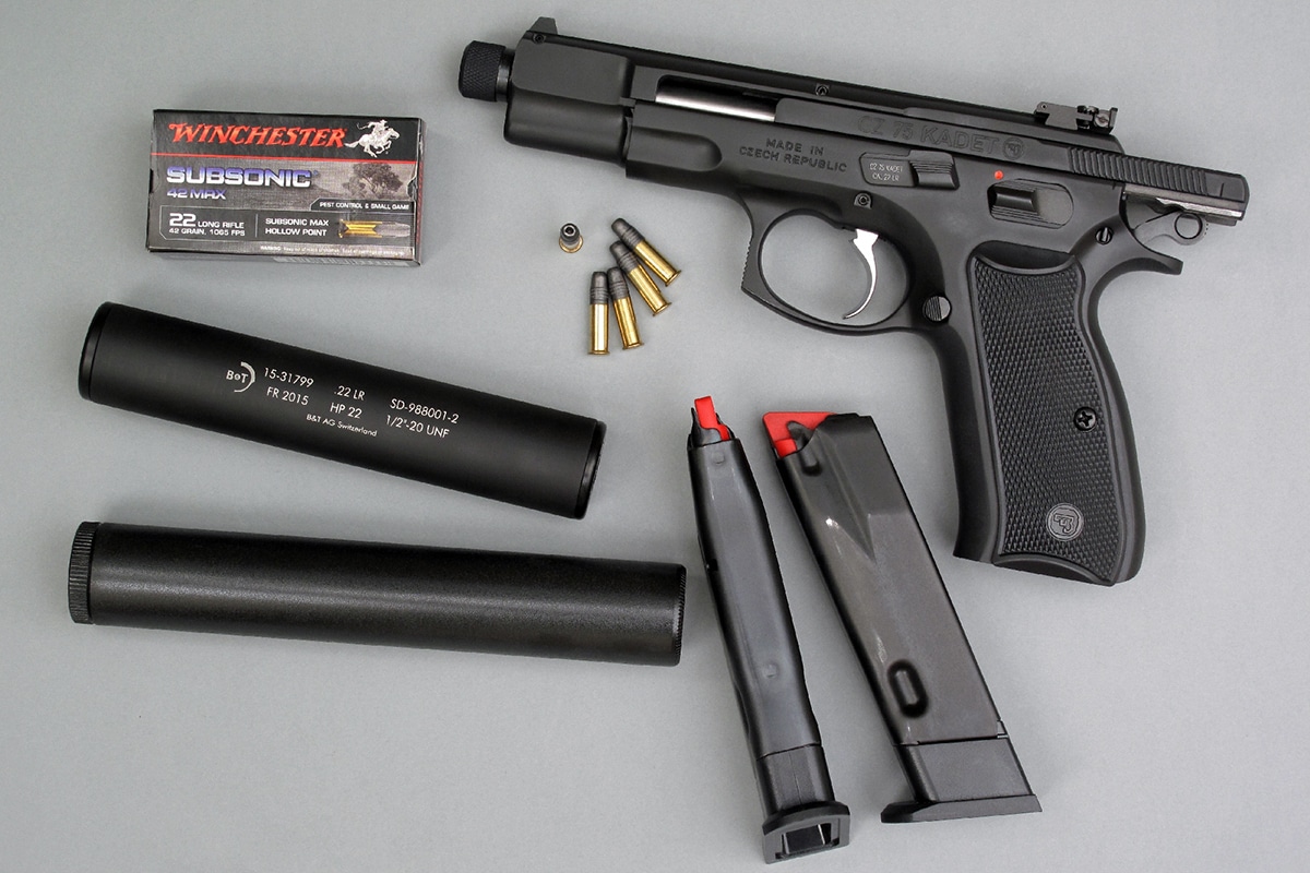 PISTOLET CZ-75 « KADET » + SILENCIEUX