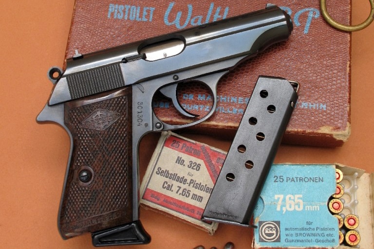 PISTOLET WALTHER-MANURHIN PP / CALIBRE 7,65 MM BROWNING