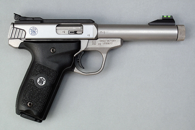PISTOLET SMITH & WESSON MODÈLE SW22 VICTORY